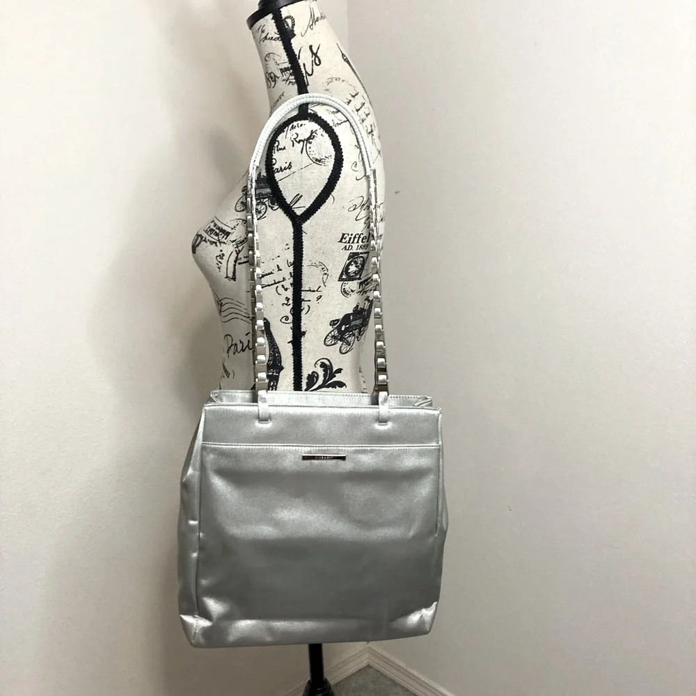 Nine West silver/gray purse - Picture 1 of 15